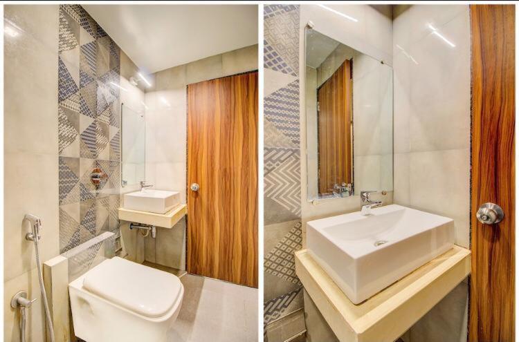Hotel Emerald Near T2 International Airport ムンバイ エクステリア 写真